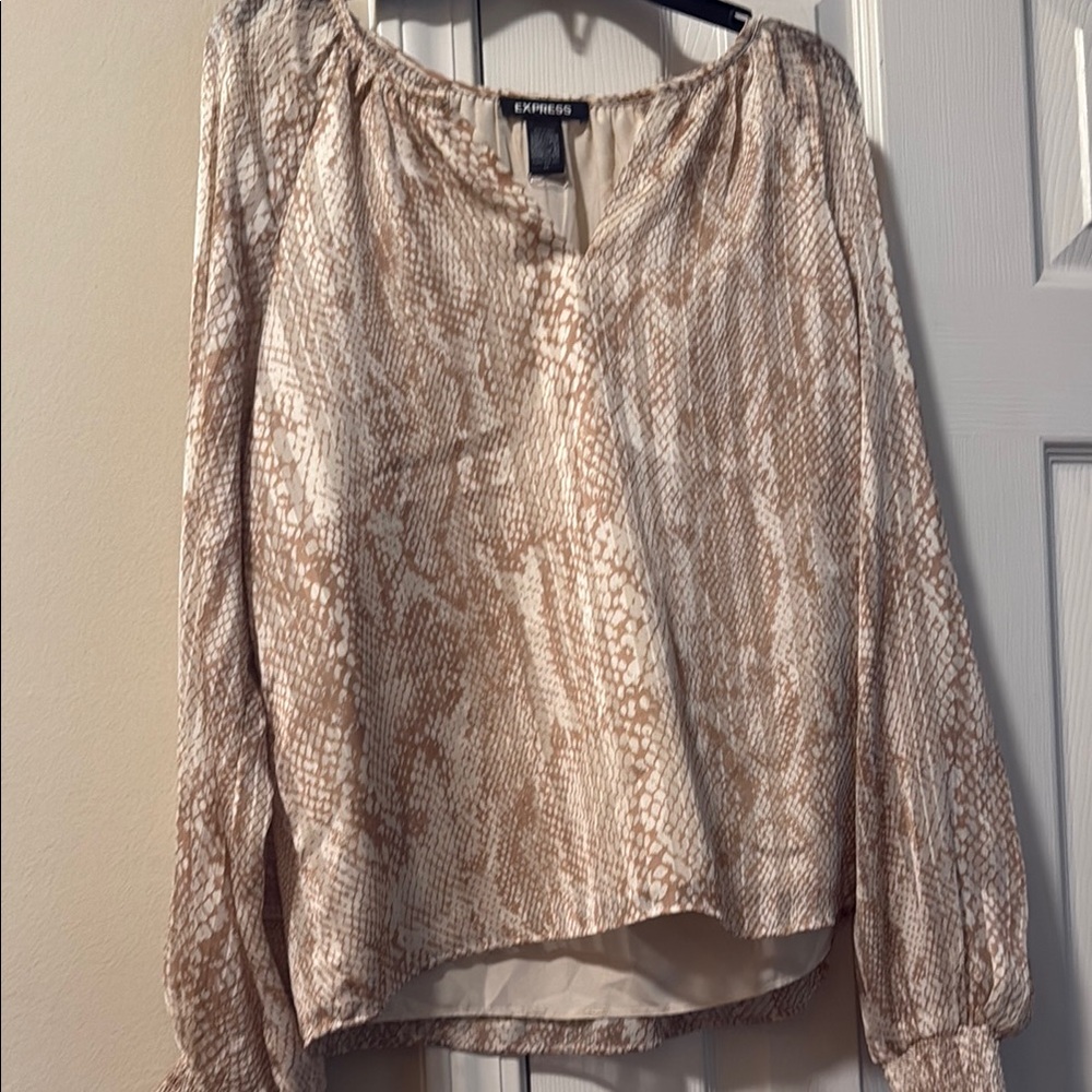 Express Gold Blouse with Relaxed Asymmetrical Style